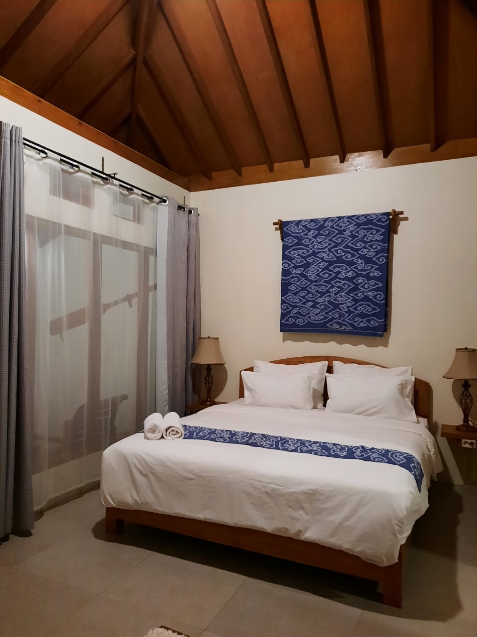 Kamar Trocus Cottage 2p di Legon Waru Cottage & Resort (Pinggir Pantai View Laut)